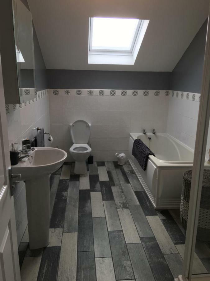 Luxury Portrush Holiday Homes - The Green, Portrush Sleeps 12 - 5 Bedrooms Exterior foto
